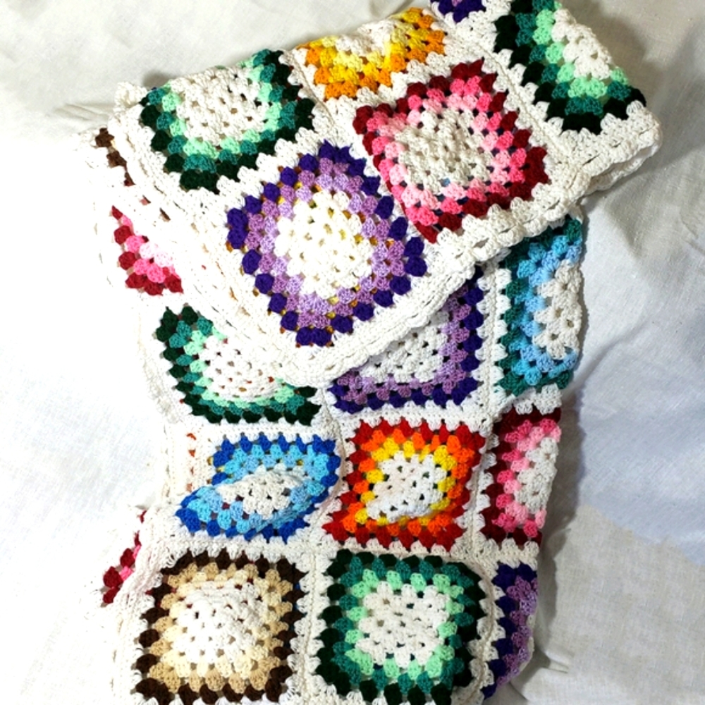 Hostess Pick 🎉 Hand Made Afghan Throw Blanket NWT